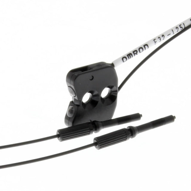 OMRON E32-L25L2M