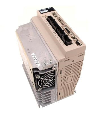 YASKAWA SGDV-5R4D01A002000