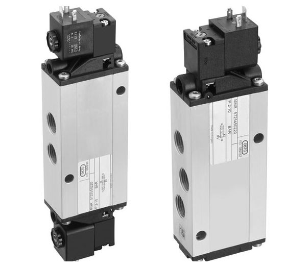 AVENTICS 5725680220-CD12-5/3EC-DO-024DC-E-G012-G012-EN175301