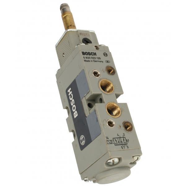 BOSCH REXROTH 0820022125BoschRexroth-ED5/2G1/8220V