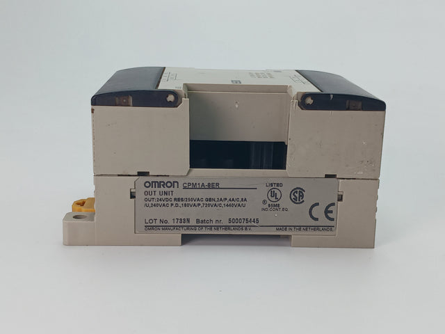 OMRON CPM1A-8ER