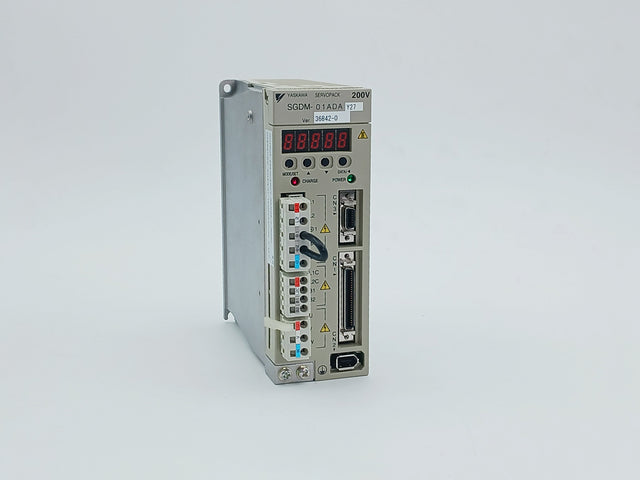 YASKAWA SGDM-01ADAY27