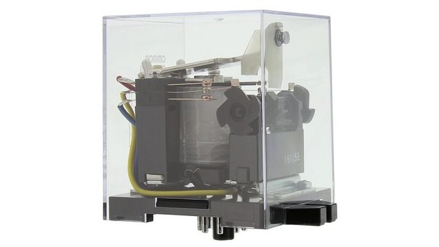 OMRON G4Q-212S
