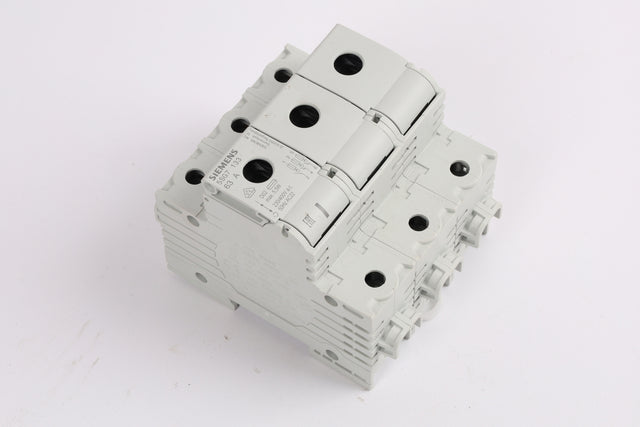 SIEMENS 5SG7133