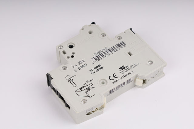 SIEMENS 5SY6-103-8