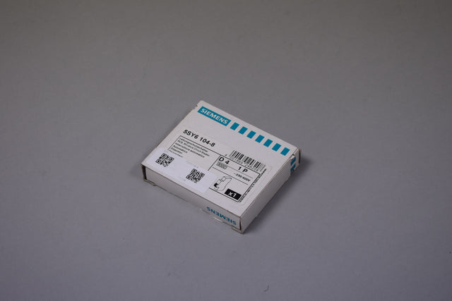 SIEMENS 5SY6104-8