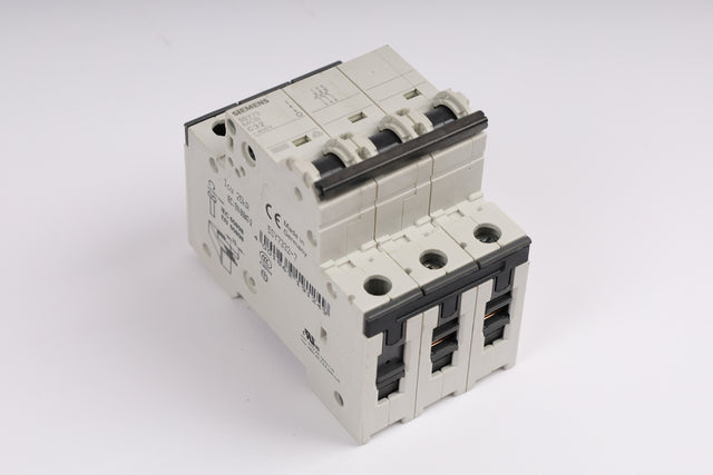 SIEMENS 5SY7332-7