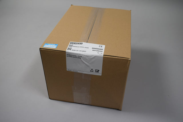 SIEMENS 6AV6645-0AC01-0AX0