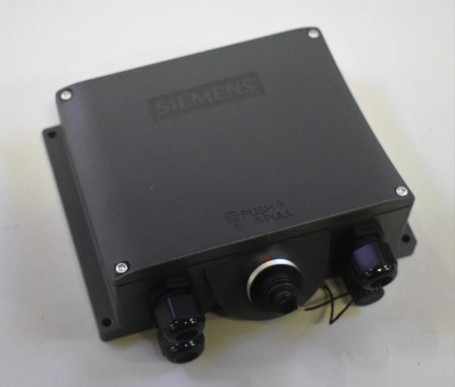SIEMENS 6AV6671-5AE00-0AX0