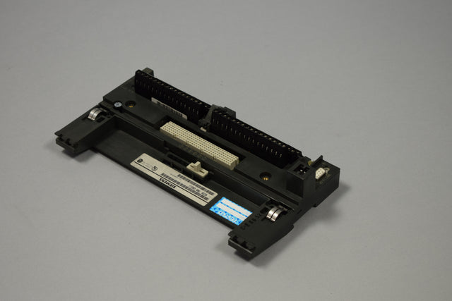 SIEMENS 6ES5700-2BD11