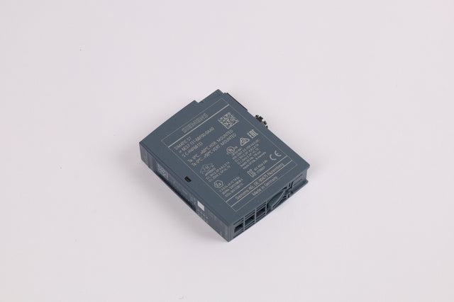 SIEMENS 6ES7131-6BF00-0AA0
