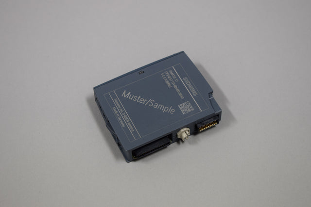 SIEMENS 6ES7131-6BH00-0BA0