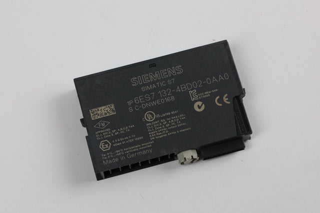 SIEMENS 6ES7132-4BD02-0AA0
