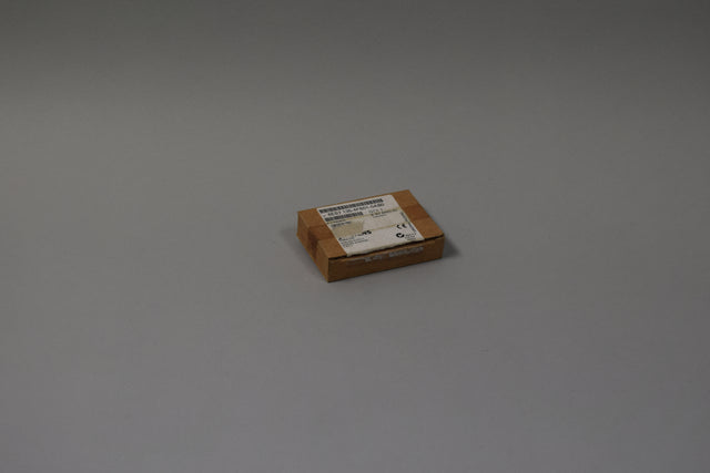SIEMENS 6ES7135-4FB01-0AB0