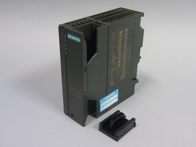 SIEMENS 6ES7153-1AA03-0XB0