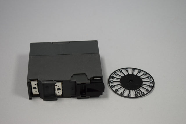 SIEMENS 6ES7158-0AD01-0XA0