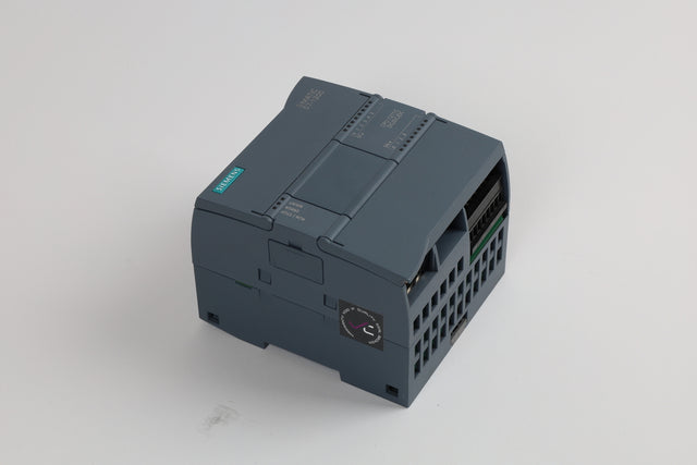 SIEMENS 6ES7211-1AD30-0XB0