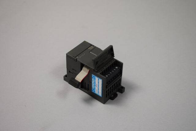 SIEMENS 6ES7223-1BF22-0XA0