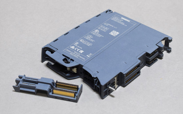 SIEMENS 6ES7521-1BL10-0AA0