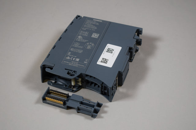 SIEMENS 6ES7526-2BF00-0AB0