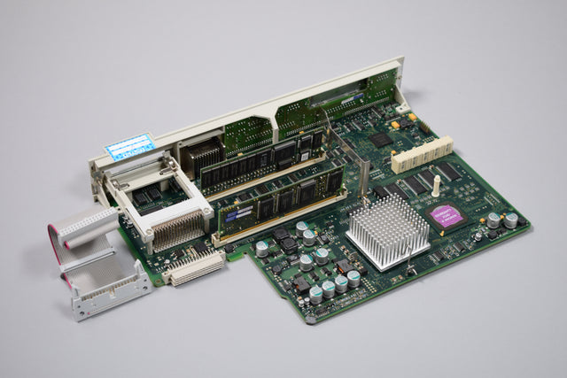 SIEMENS 6FC5357-0BB33-0AA0