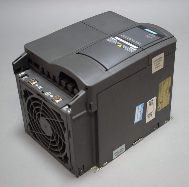 SIEMENS 6SE6420-2UD31-1CA0