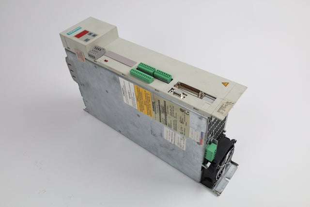 SIEMENS 6SE7018-0EP50-ZC23F01G62