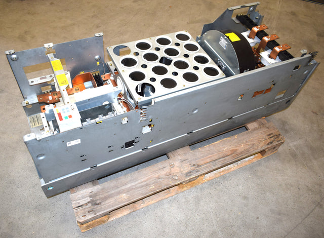 SIEMENS 6SE7033-7TG60-ZD99G93K80