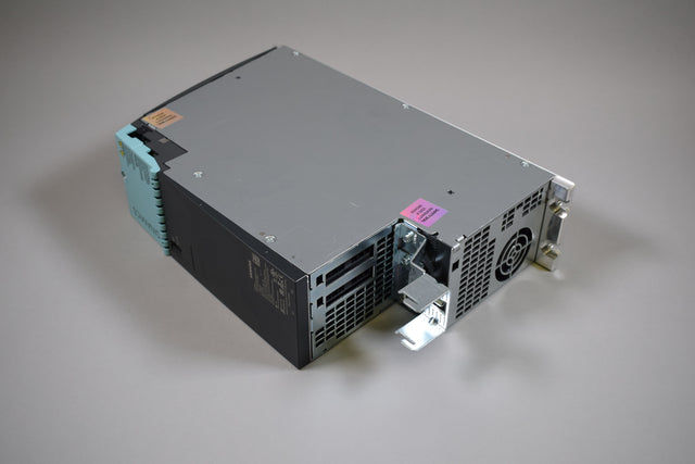 SIEMENS 6SL3120-2TE21-8AC0