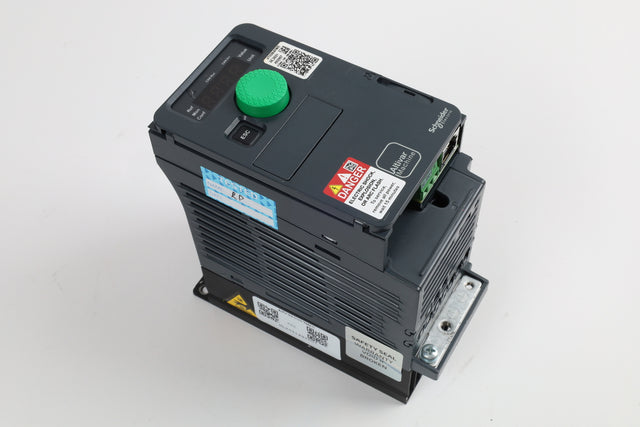 SCHNEIDER ELECTRIC ATV320U07M2C