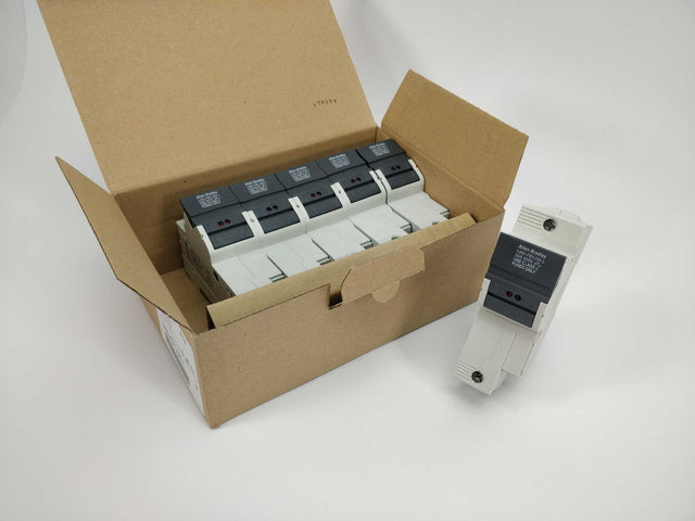 ALLEN BRADLEY 1492-FB1J30-L