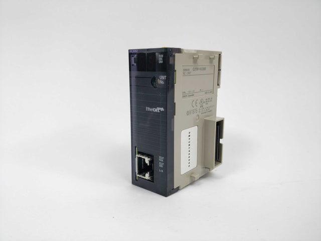 OMRON CJ1W-NC882
