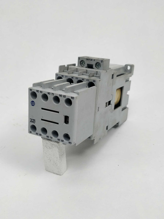 ALLEN BRADLEY 700-CF310D