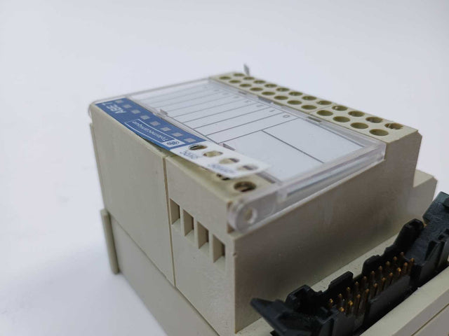SCHNEIDER ELECTRIC ABE7H08R21