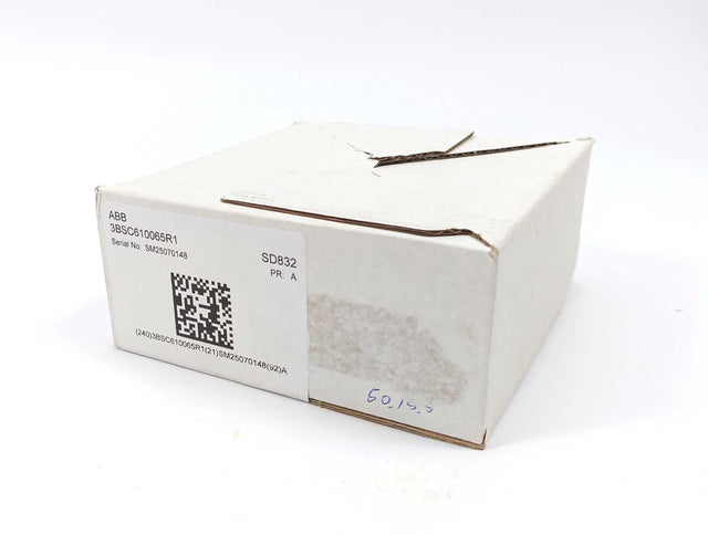ABB 3BSC610065R1-SD832