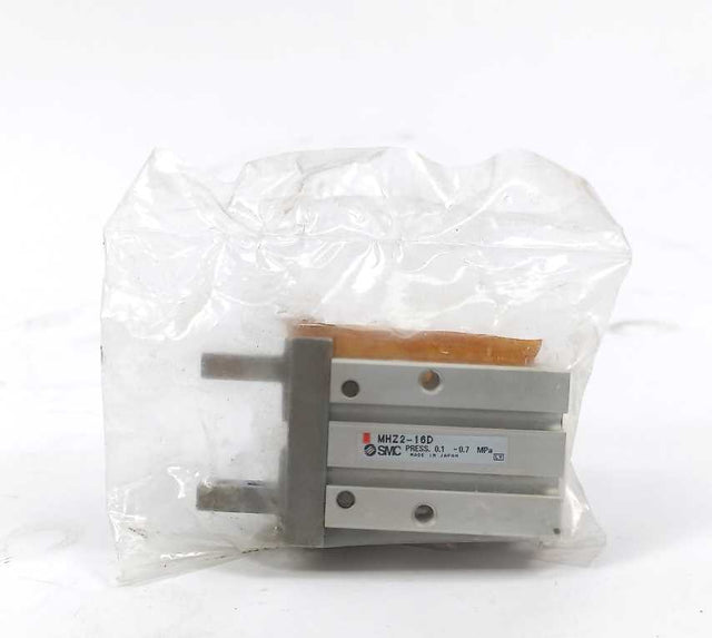 SMC Pneumatics MHZ2-16D