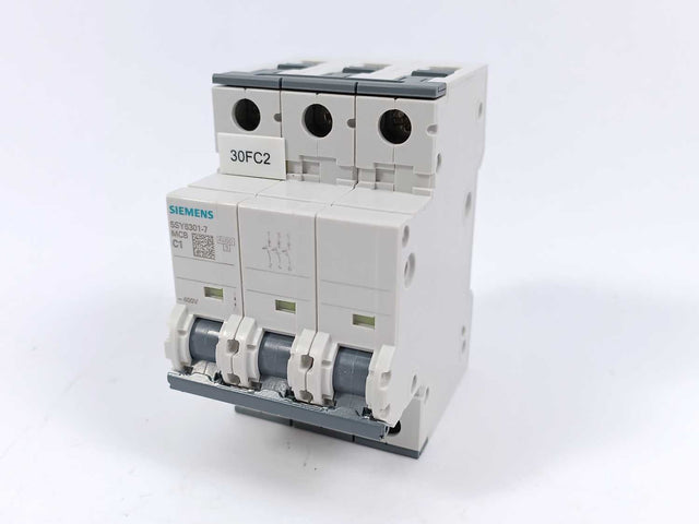 SIEMENS 5SY6301-7