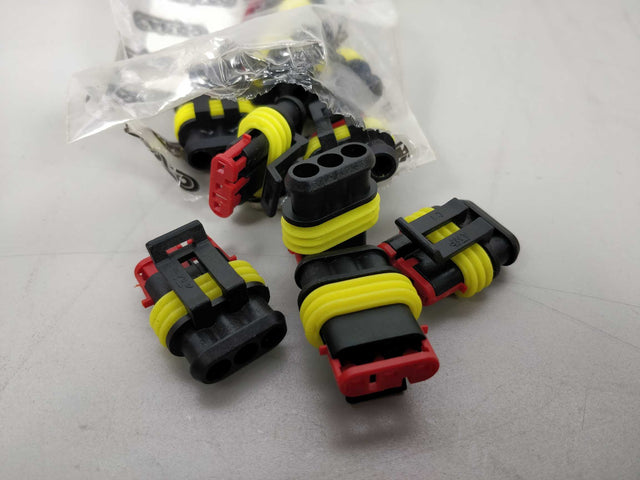 TE CONNECTIVITY 2820871
