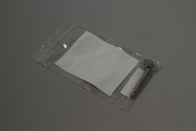 BALLUFF BES516-377-S49-C