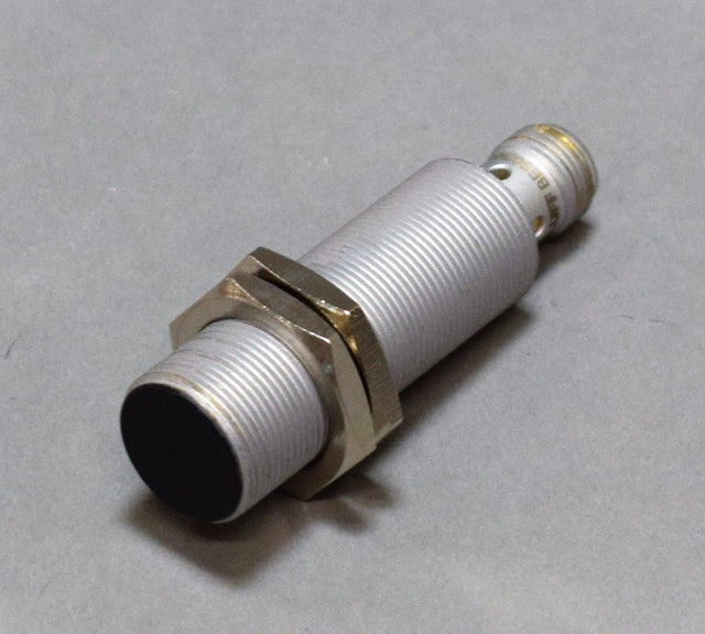 BALLUFF BESM18ML-PSC50A-S04G-W01