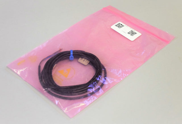OMRON E2EL-C1R5F12M
