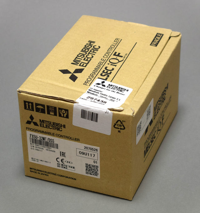 MITSUBISHI FX5U-32MT/DSS