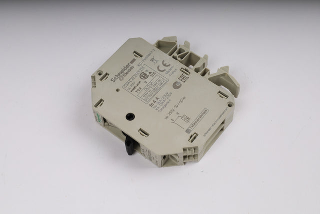 SCHNEIDER ELECTRIC GB2CD09
