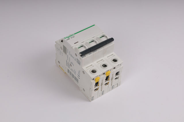 SCHNEIDER ELECTRIC IC60N-3P-10A