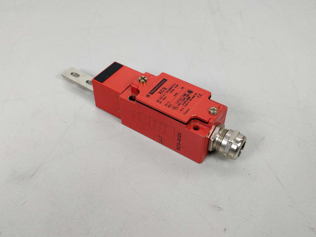 SCHNEIDER ELECTRIC XCS