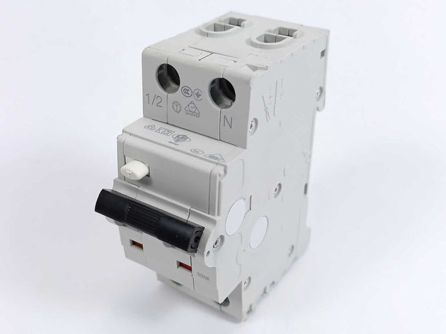 ABB 2CSR255180R1104