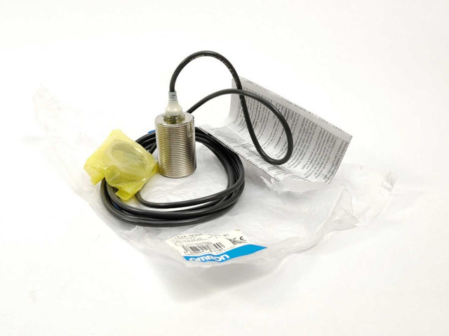 OMRON E2A-M30KS15-WP-B1