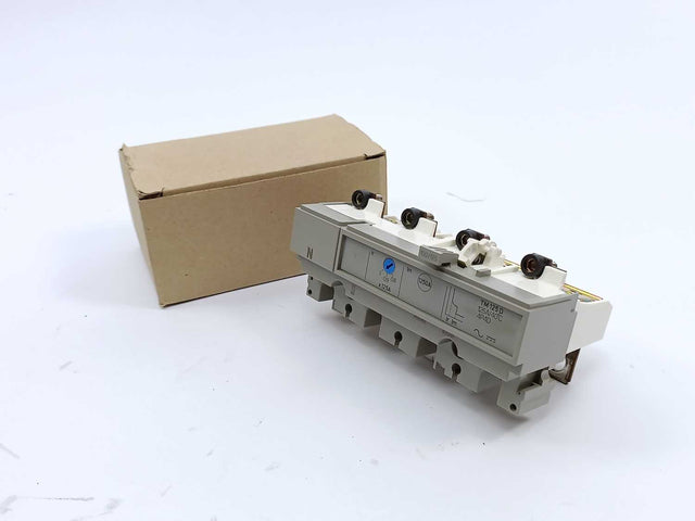 SCHNEIDER ELECTRIC 30451