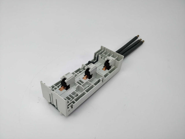 SIEMENS 8US12114TR00