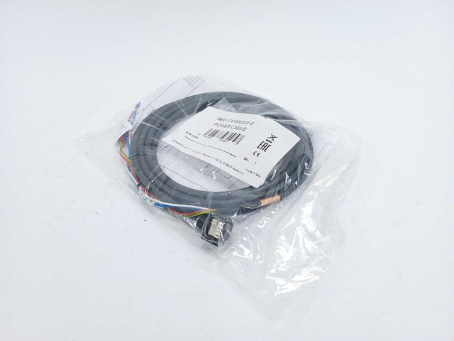 OMRON R88A-CA1A003SF-E